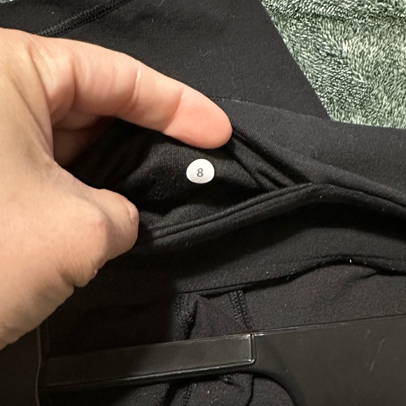 Lululemon Black Legging Size 8 - Picture 3 of 6